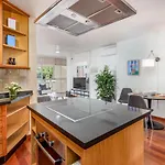 Apartment With Terrace - Center And Near The