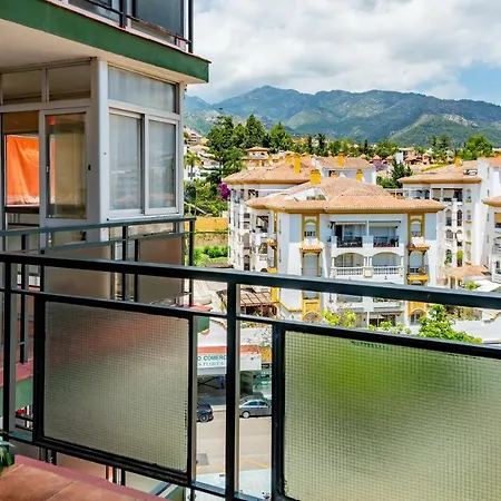 Daire With Terrace - Center And Near The