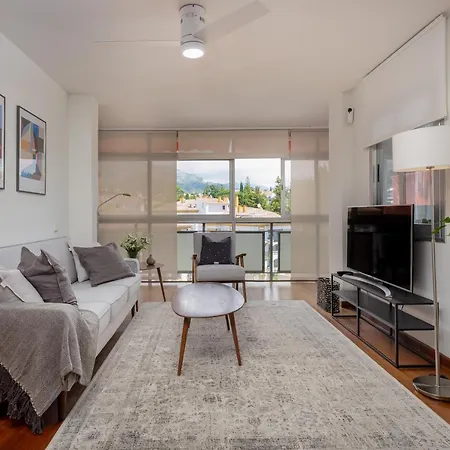 With Terrace - City Center And Near The Beach Marbella