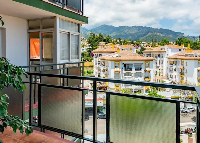 Daire With Terrace - Center And Near The